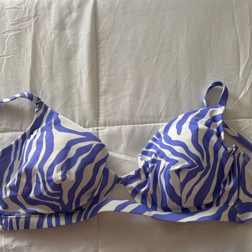 Shade & Shore Lavender Zebra Print Bikini Top